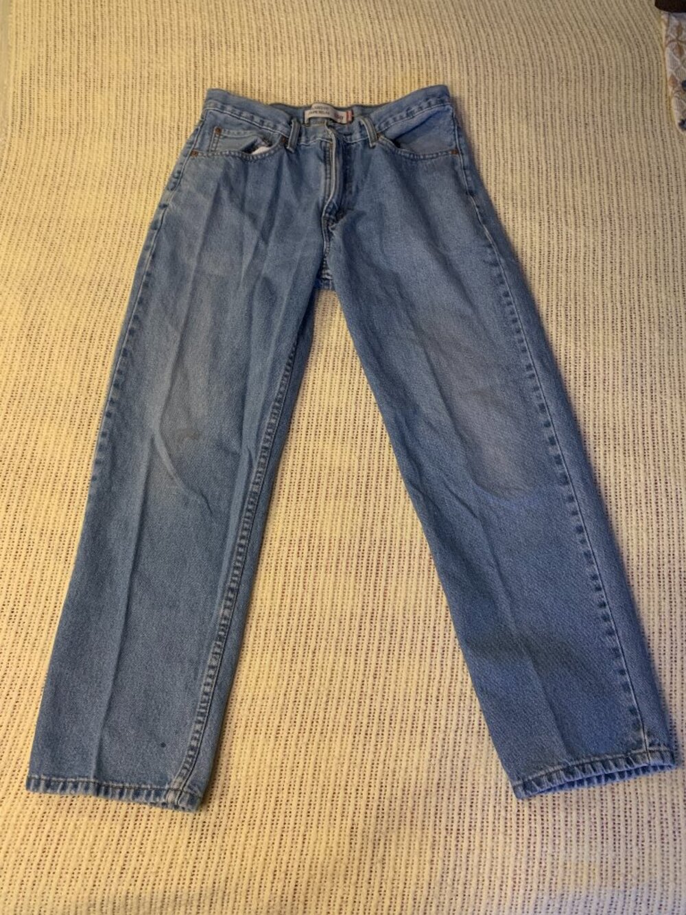 Mens Vintage Levi’s 550 Relaxed Fit Jeans – Light Wash – 33X30